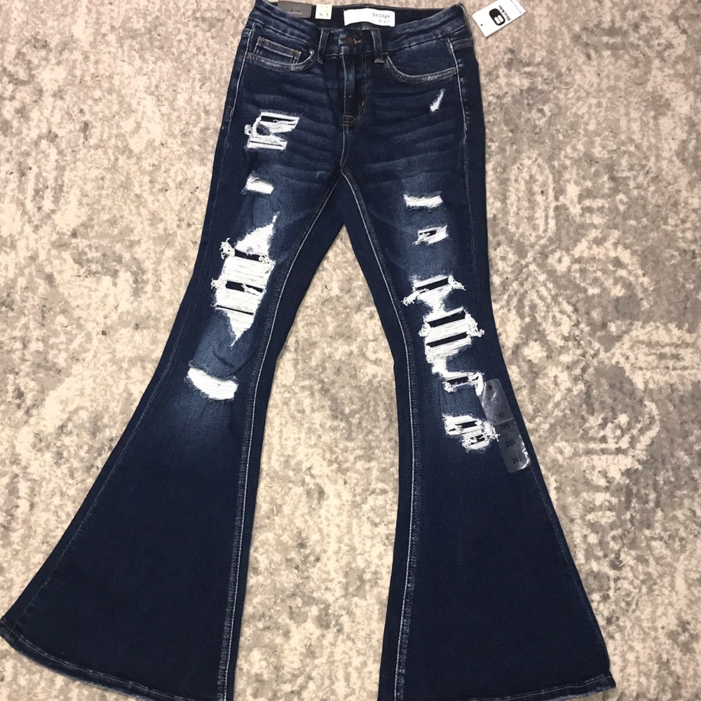 Hudson Mid-Rise Super Flare Jeans!
